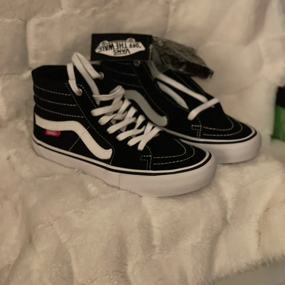 BNWT VANS HI PRO BLACK/WHITE - Picture 3 of 6